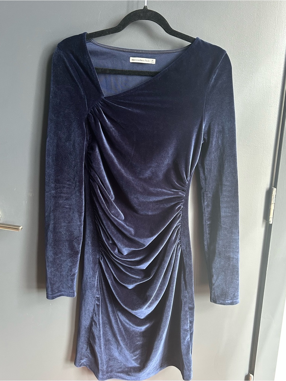 Abercrombie & Fitch Navy Velvet Ruched Long Sleeve Dress